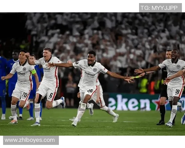 阿贾克斯二队迎战福伦丹力争主场胜利展现实力